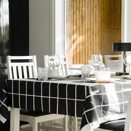 Modern Nordic Townhome, Sauna By Lapland Host Apartment